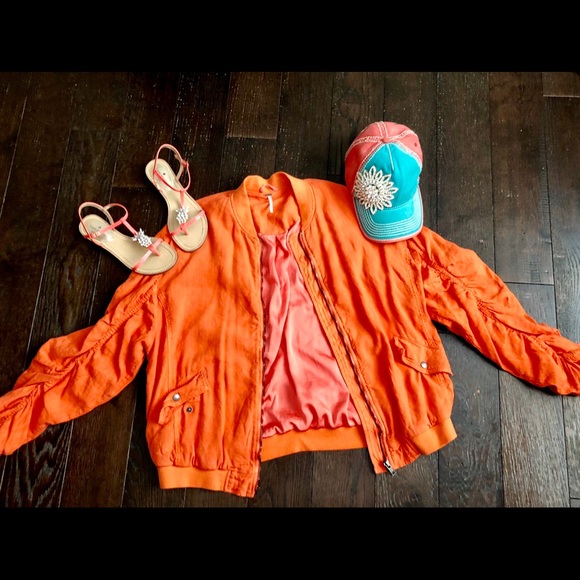 FREE PEOPLE  BOMBER JACKET NWT - Picture 6 of 7